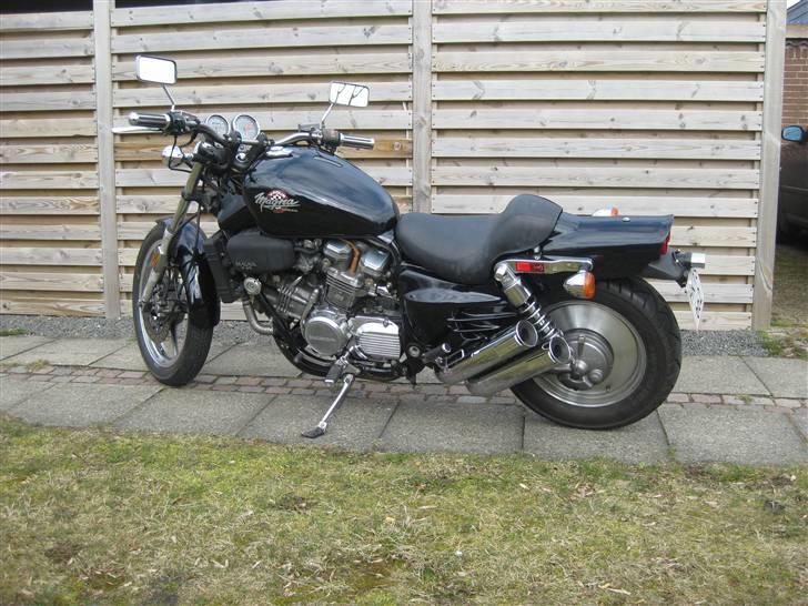 Honda supermagna vf 750 billede 7
