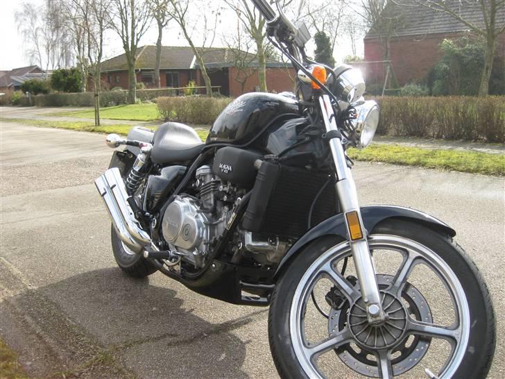 Honda supermagna vf 750 billede 9