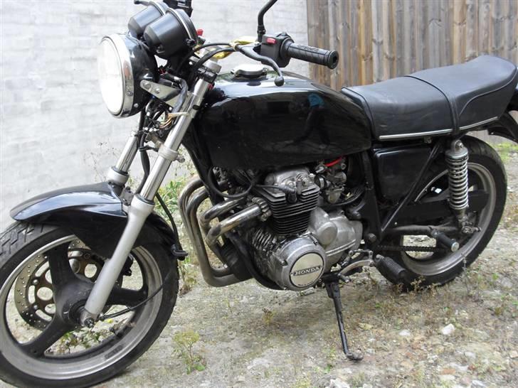 Honda cb 400 *SOLGT* - Alt i alt - en smuk lille kværn :-) billede 1
