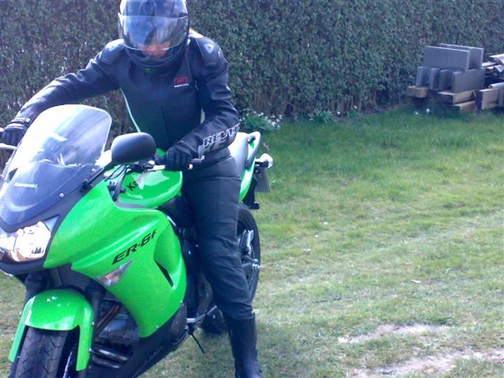 Kawasaki ER-6F billede 3