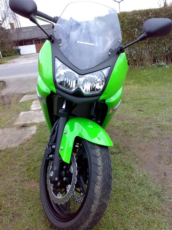 Kawasaki ER-6F - Frontview billede 10