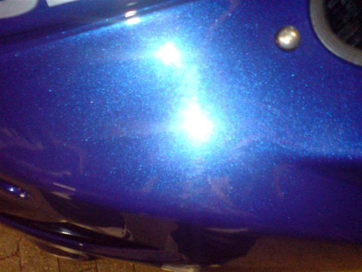 Suzuki GSX600F (SOLGT) - bmw farve med 4 forskellige farver mettalic billede 13