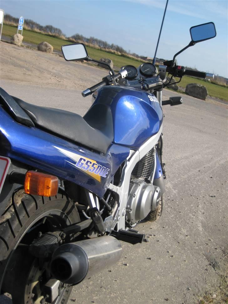 Suzuki GS500E - 30. marts 2009, besøg ved forældrene. billede 3
