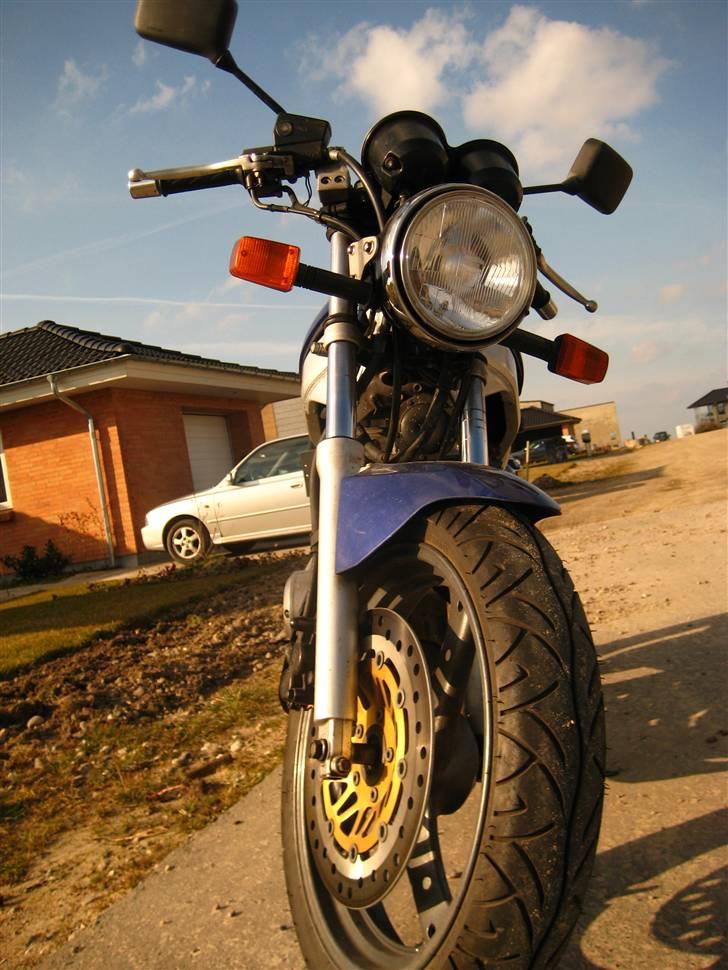 Suzuki GS500E - 30. marts 2009, besøg ved forældrene. billede 5