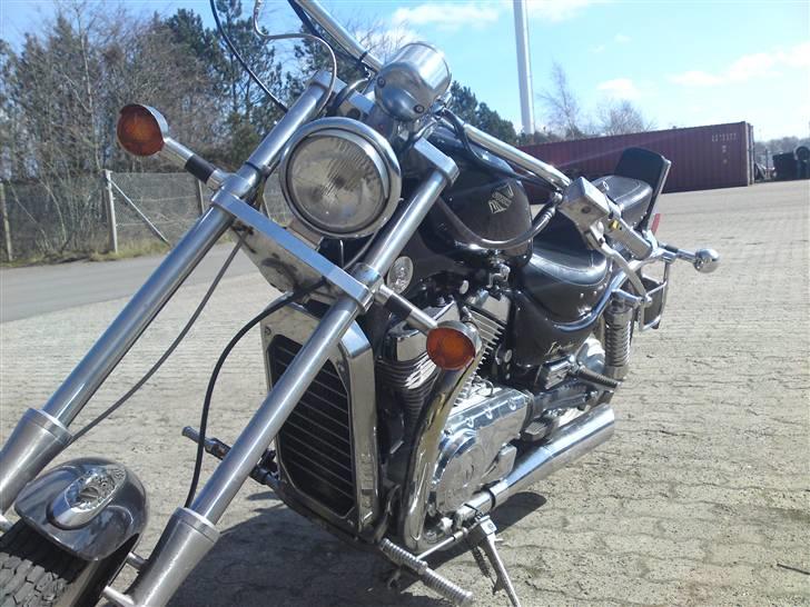 Suzuki Intruder vs billede 18