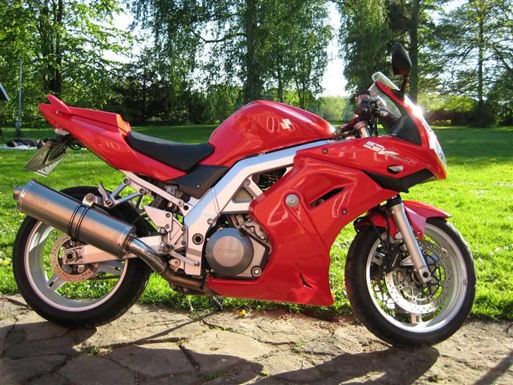 Suzuki SV 1000 S - SOLGT billede 1