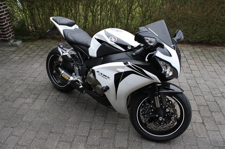 Honda CBR1000RR EVIL billede 3