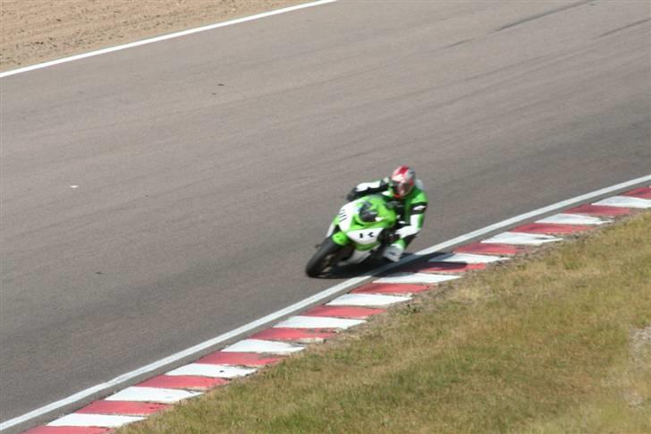 Kawasaki ZX-6RR billede 18