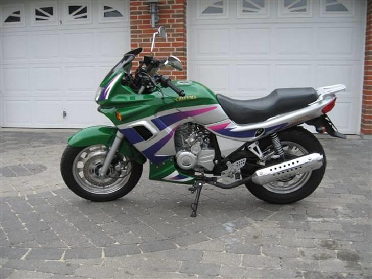 Universal chituma billede 2