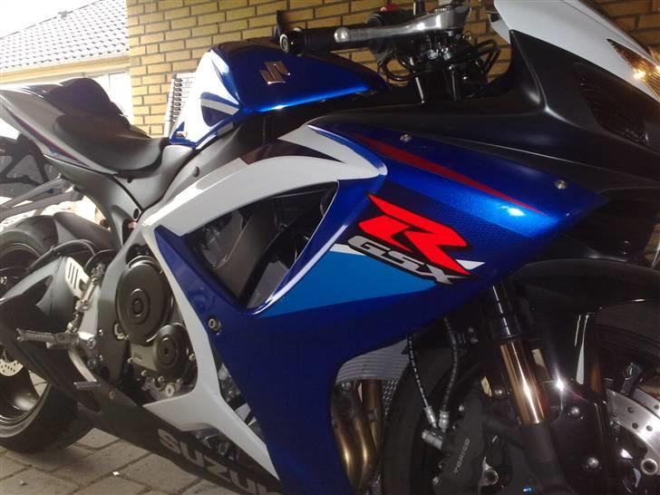 Suzuki GSXR 750 billede 7