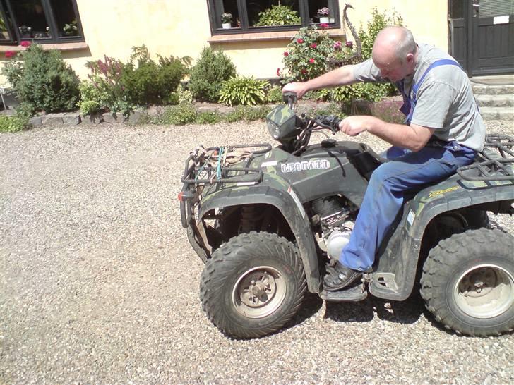 Lem Leopard 250 - Ja det er fint gammelfar få en hjelm på inden børnebørnene ser det !!!! billede 6