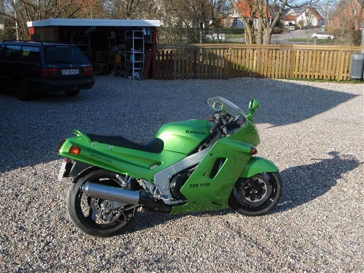 Kawasaki zzr1100 billede 1