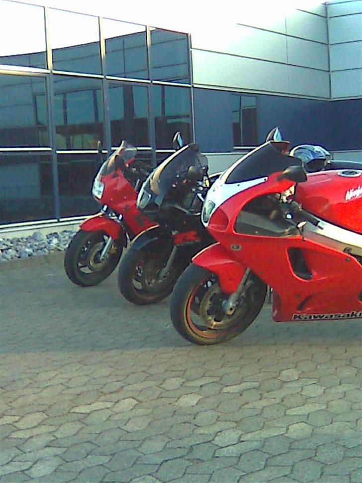 Kawasaki ZX7 R billede 6