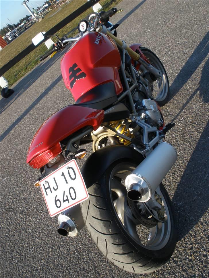 Ducati Monster 750 billede 7