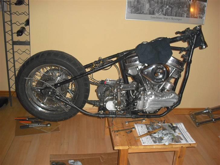 Harley Davidson FL Hydra Glide - Lidt mere tid billede 3