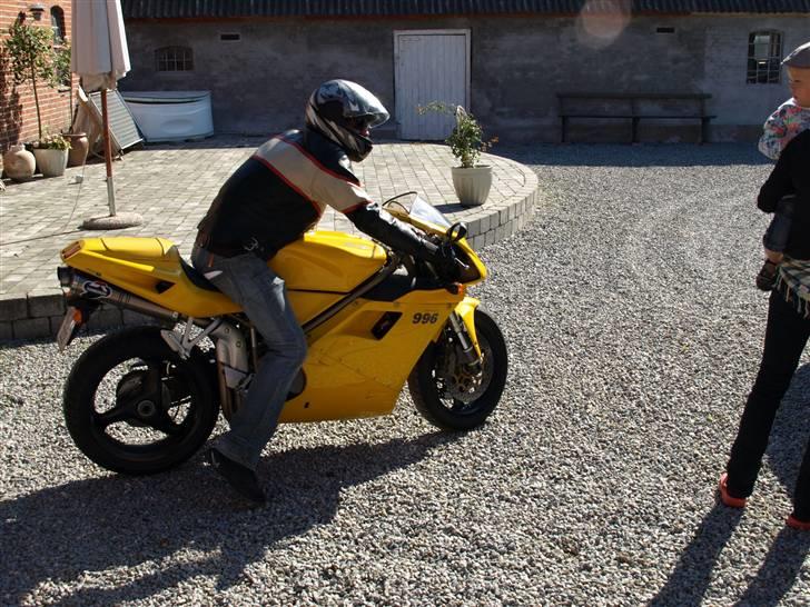 Ducati 996 biposto (til salg) - Lyden skræmmer nevøen... :) billede 13