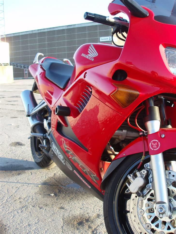 Honda VFR 750 - SOLGT billede 12