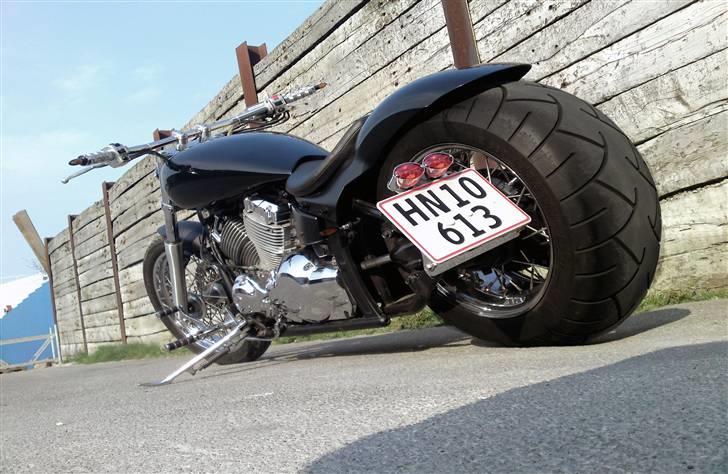 Yamaha dragstar (SOLGT) billede 1