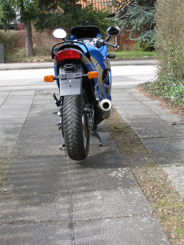 Suzuki GSX 600 F *SOLGT* billede 8