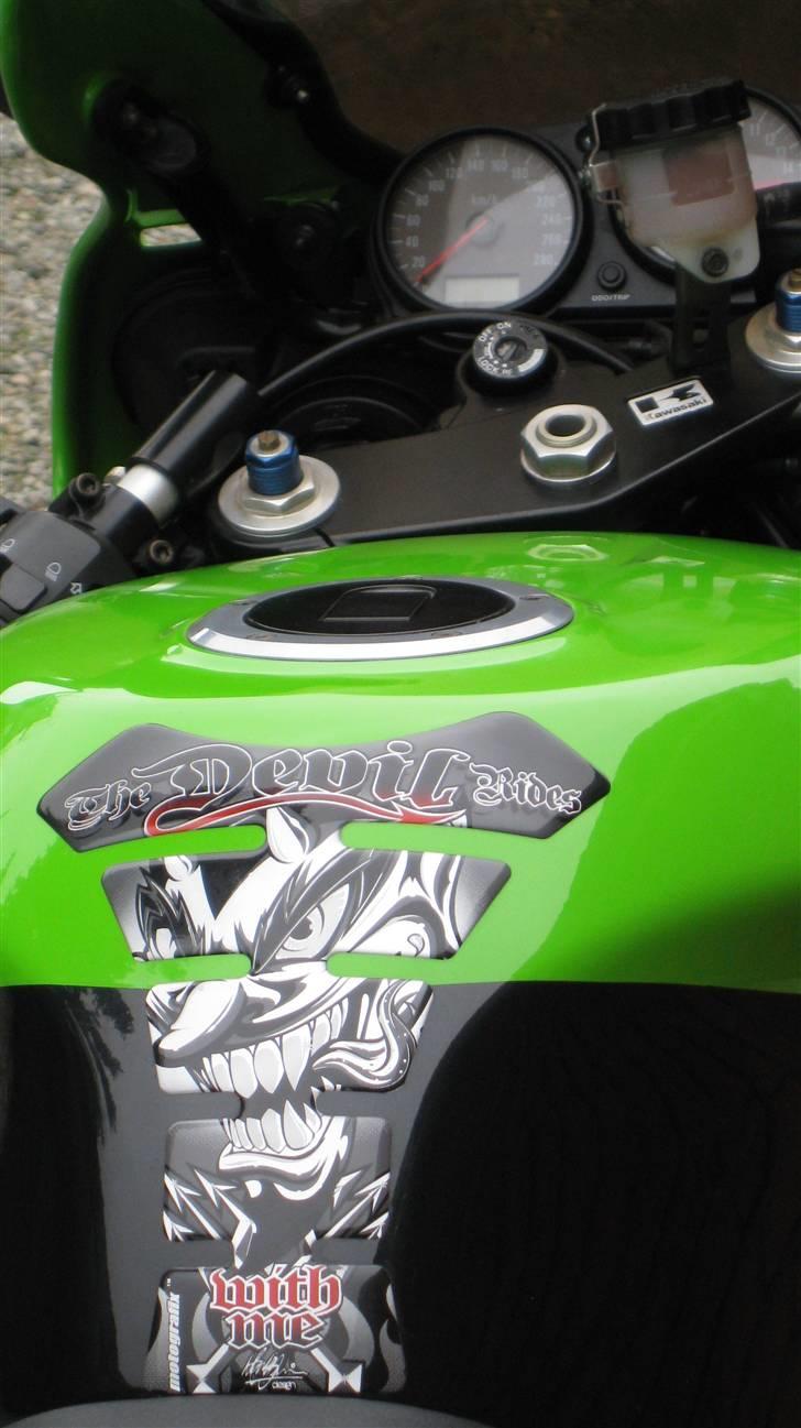 Kawasaki ZX6R Ninja 636 [SOLGT]  billede 2