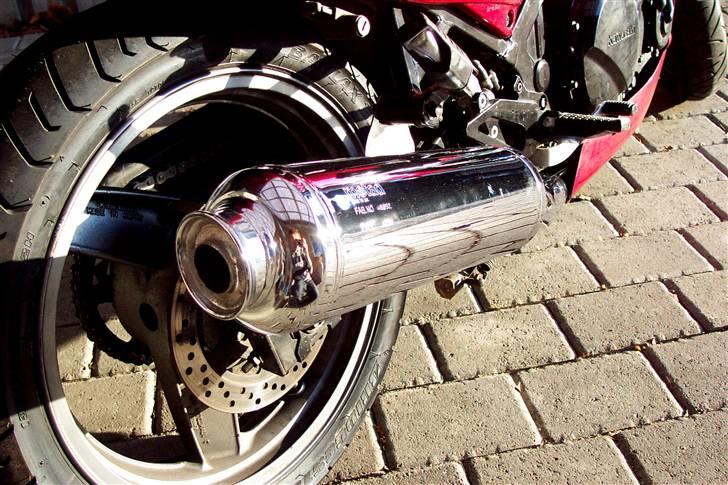 Kawasaki Gpz 500 s Solgt - Så kom der ny potte og nøj hvor er det lækkert :D billede 8