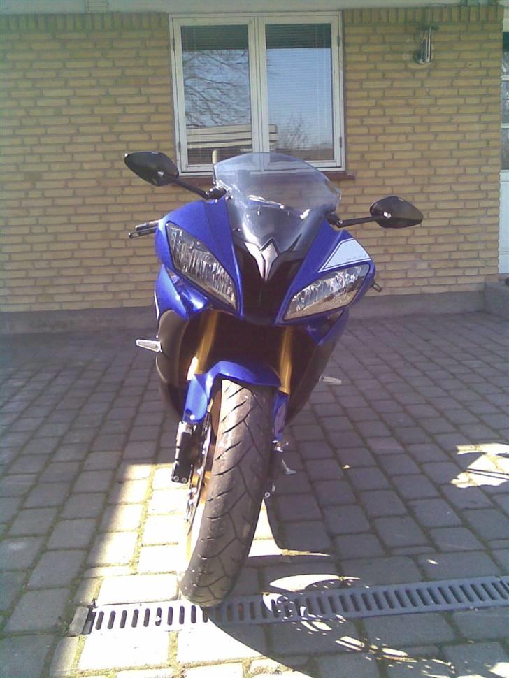 Yamaha R6 billede 10