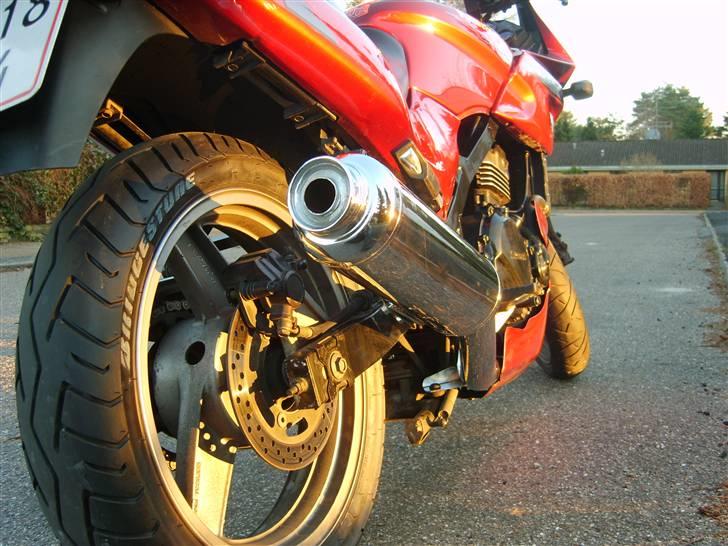 Kawasaki Gpz 500 s Solgt billede 10