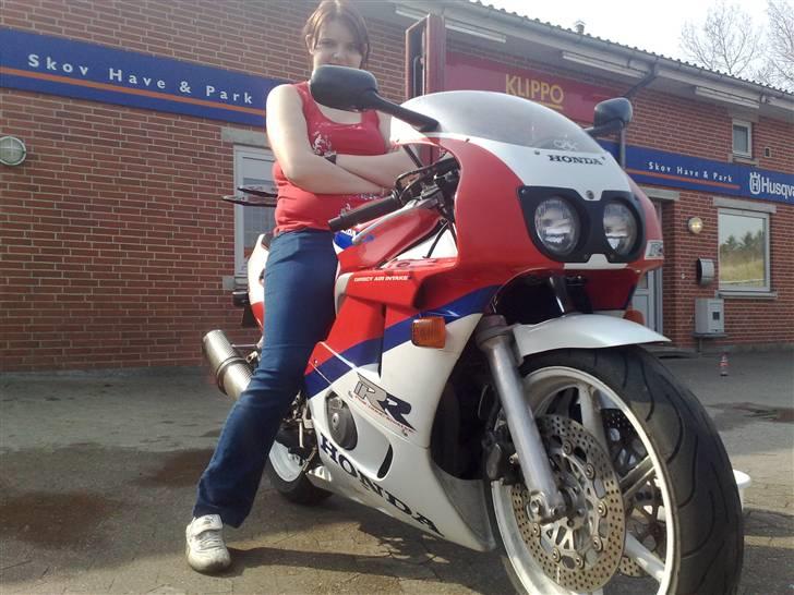 Honda CBR 400 RR NC 29 ***solgt*** billede 9