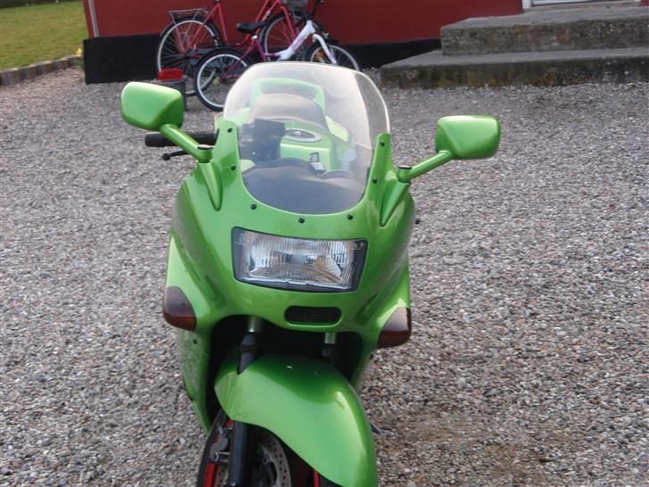 Kawasaki zzr1100 billede 3