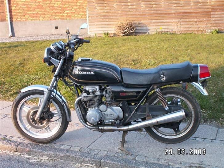 Honda cb650F SOLGT billede 2