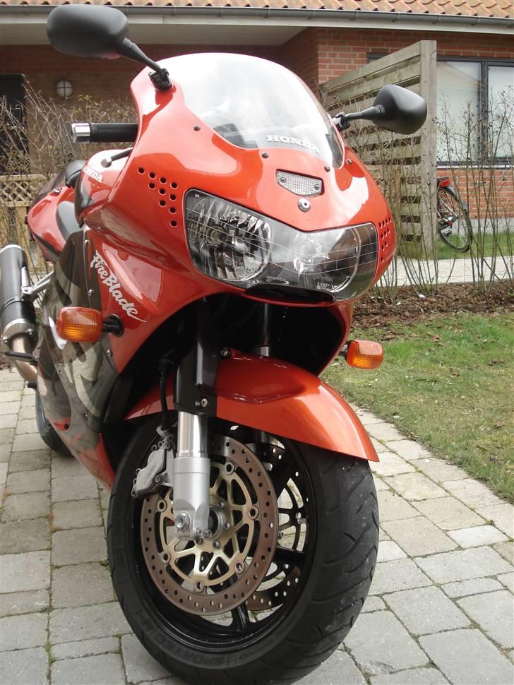 Honda CBR 900 ( totalskadet )  billede 6