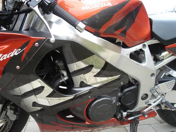 Honda CBR 900 ( totalskadet )  billede 7