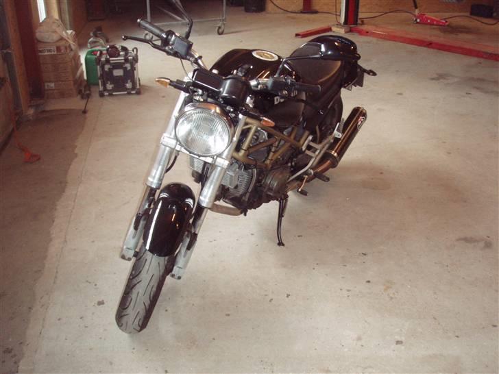 Ducati Monster ( solgt ) billede 3