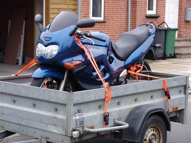 Suzuki GSX600F - Her er den lige kommet hjem... d. 21/3 2009 billede 5