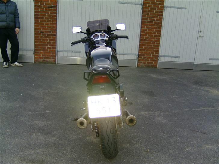 Honda VF 750 f SOLGT billede 3