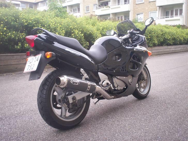 Suzuki GSX 750F billede 3