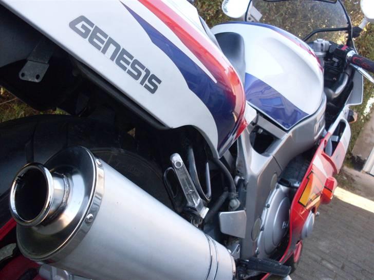 Yamaha FZR 600 Genesis US billede 15