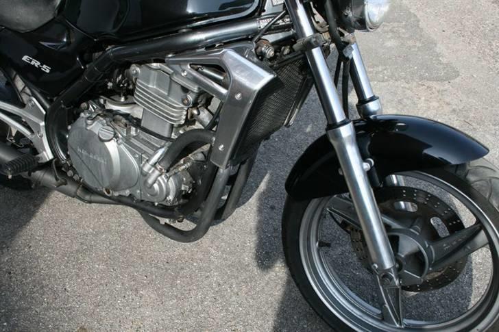 Kawasaki ER-5 (SOLGT) billede 6