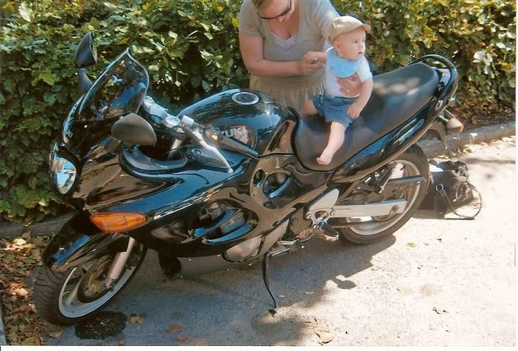 Suzuki GSX 750F billede 5