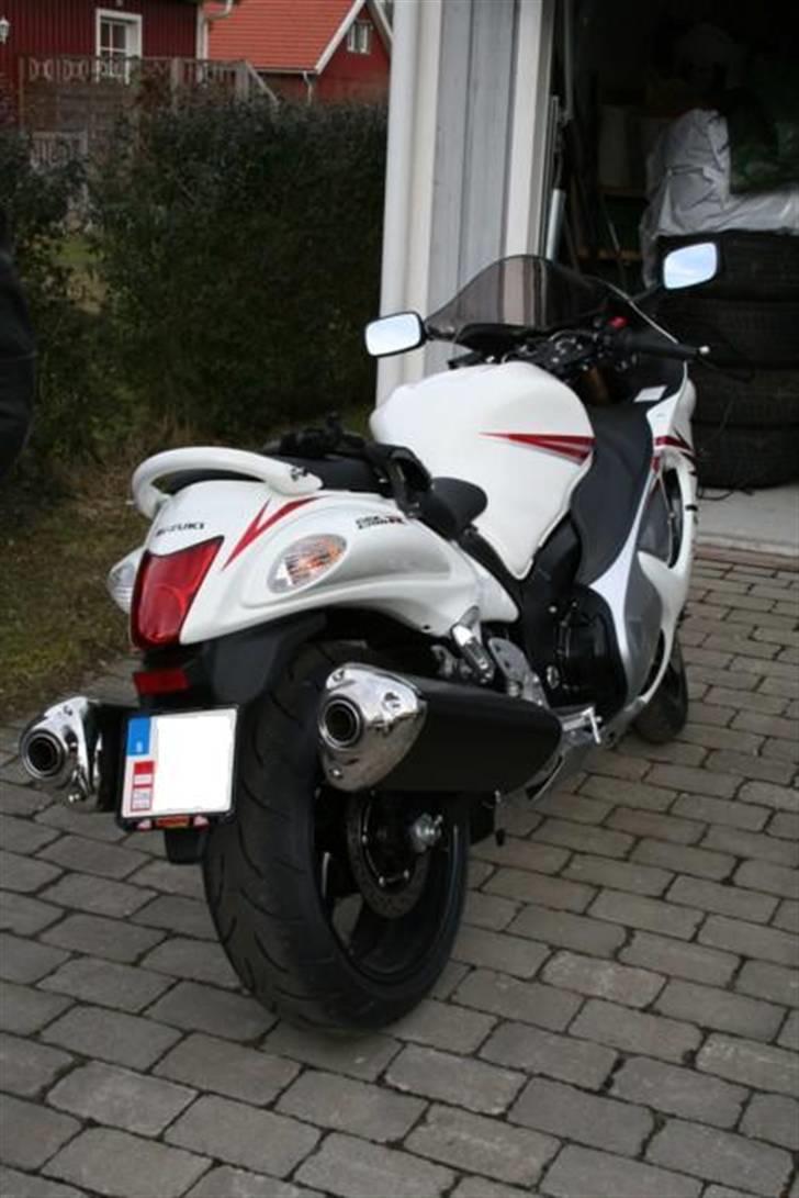 Suzuki GSX 1300 R Hayabusa - På IKEA-plade billede 8