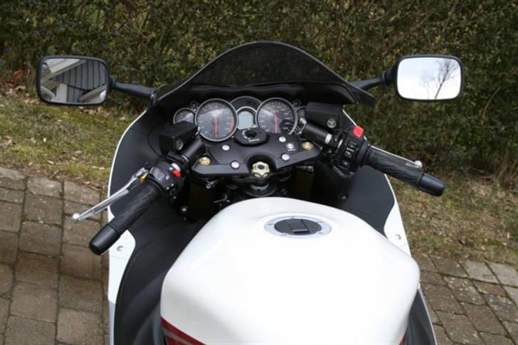 Suzuki GSX 1300 R Hayabusa - Dejlig udsigt billede 11