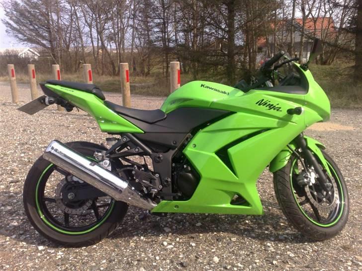 Kawasaki NINJA 250R (Solgt) billede 18