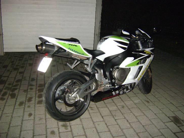 Honda CBR1000RR (Solgt) billede 16