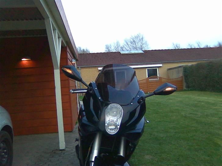 Hyosung GT 650 R SOLGT - Med nye blink, og de gamle fjernet.. billede 14