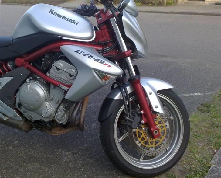 Kawasaki ER-6n - Fenda Extenda´en monteret. (Marts´09) billede 15