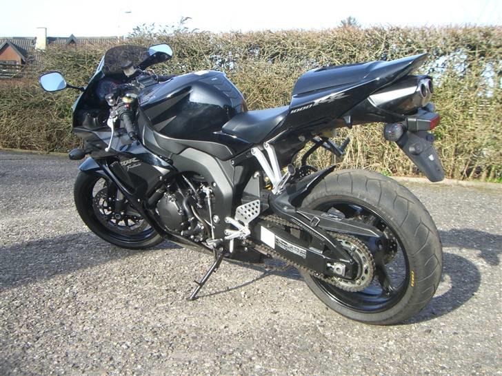 Honda CBR1000RR - solgt - - til stil i den anden ende... billede 8