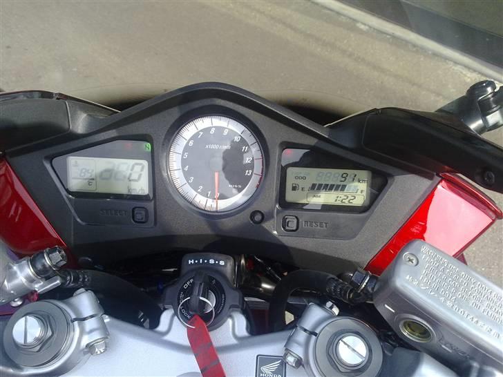 Honda VFR 800A billede 3