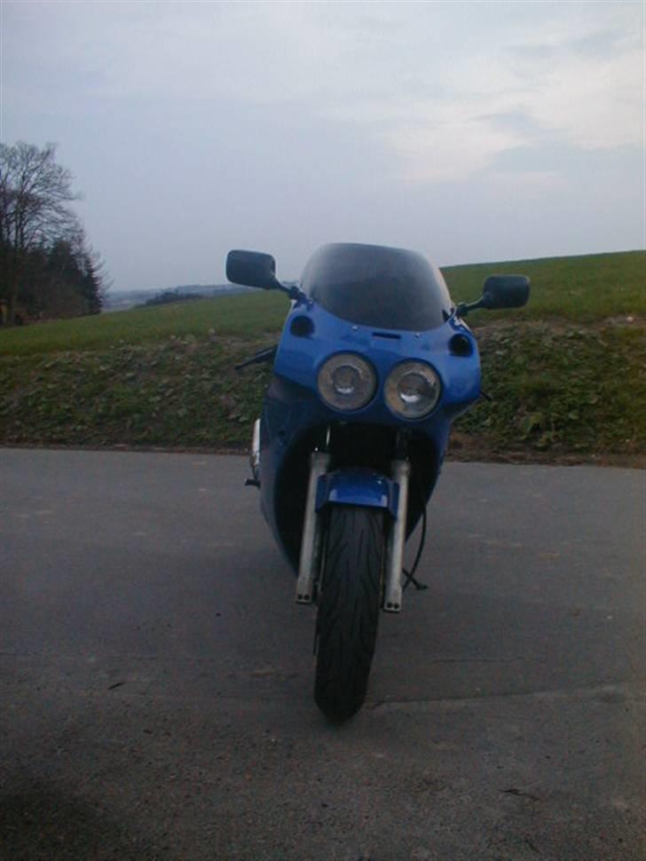 Kawasaki ZXR 750  billede 11