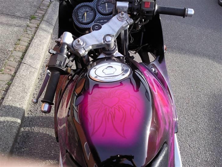 Suzuki GSX R- 250 billede 4