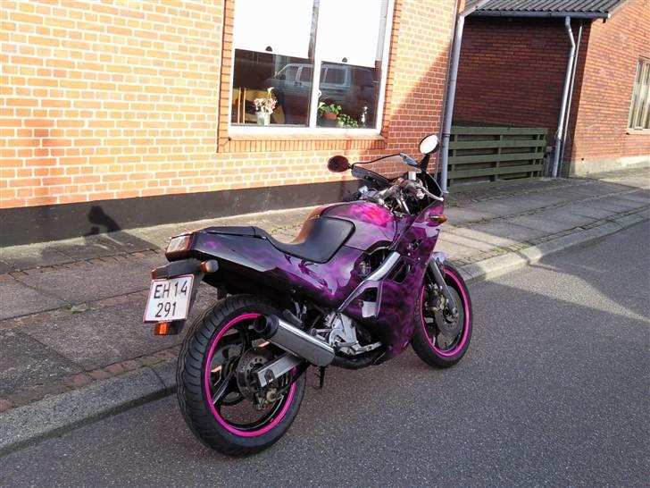 Suzuki GSX R- 250 billede 9